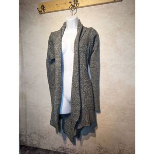 Charlotte Russe high-low no closure cardigan large